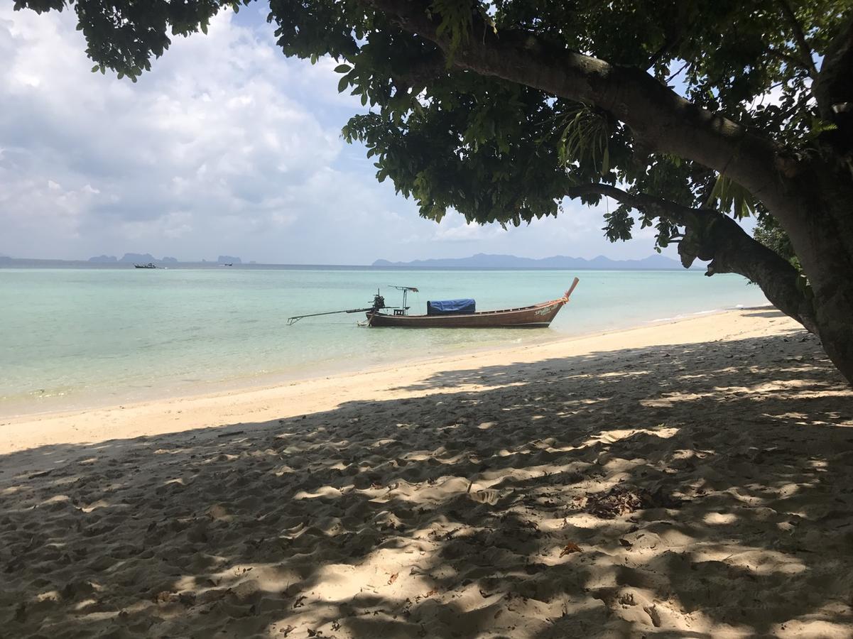 Paradise Beachfront Bungalows Hotel Koh Kradan Eksteriør billede
