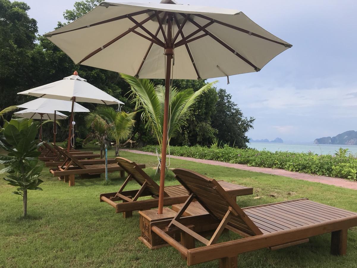 Paradise Beachfront Bungalows Hotel Koh Kradan Eksteriør billede