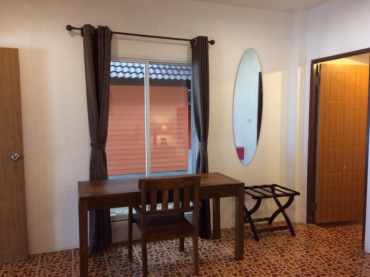 Paradise Beachfront Bungalows Hotel Koh Kradan Eksteriør billede