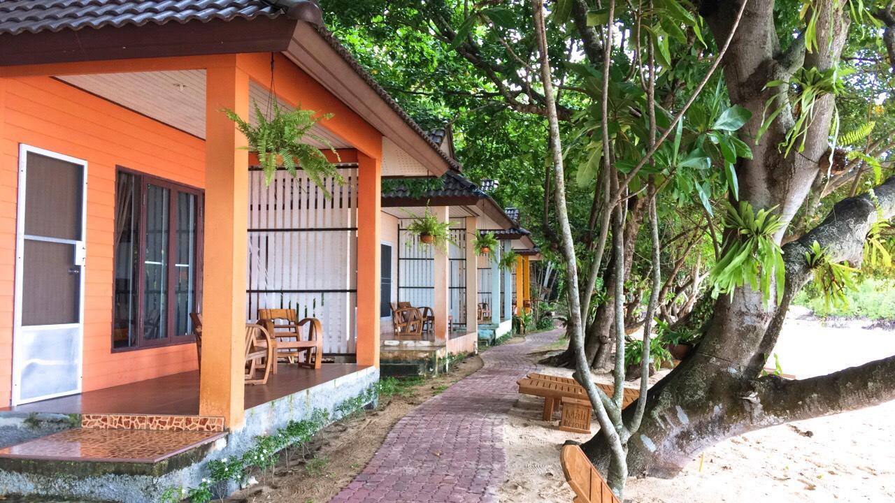 Paradise Beachfront Bungalows Hotel Koh Kradan Eksteriør billede